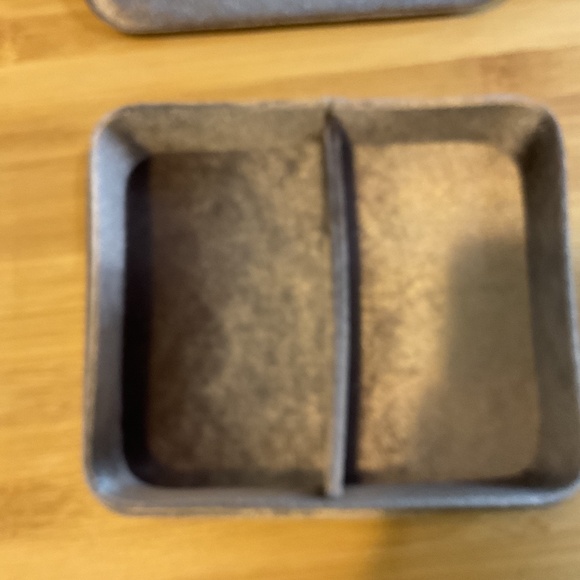 Kendra Scott Velvet jewelry box - Picture 3 of 5